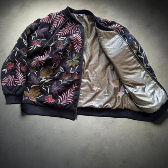 FLORAL JACKET - Picture 2 of 2